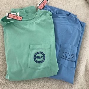 Bundle of 2 men’s Vineyard Vines t-shirts. NWTs!